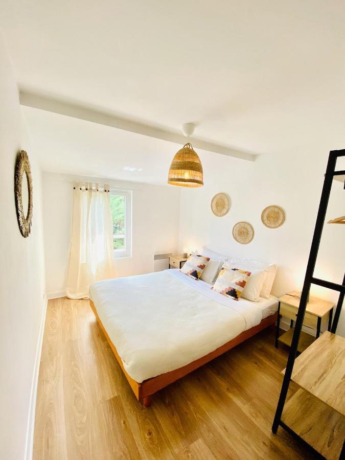 Casajoy, Ms, Apartment